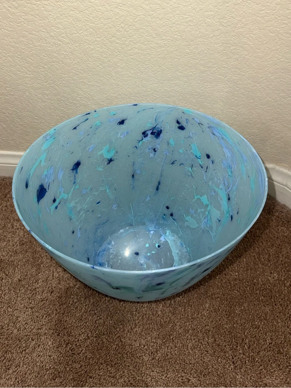 Wastebasket - Picture 2 of 2